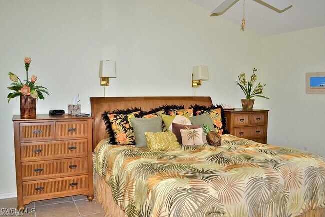 Building Photo - 5635 Turtle Bay Dr