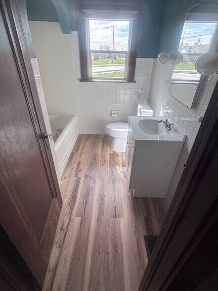 Building Photo - 2617 Peach Ln