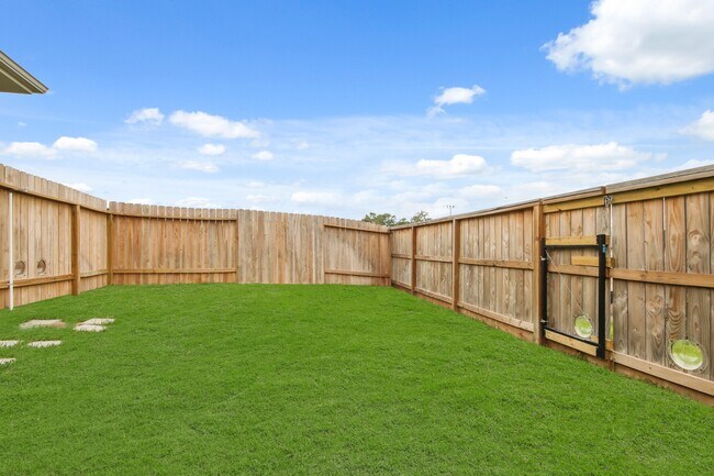 Building Photo - 24705 Cherry Log Ln