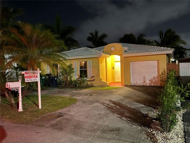 Primary Photo - 12090 SW 250th St