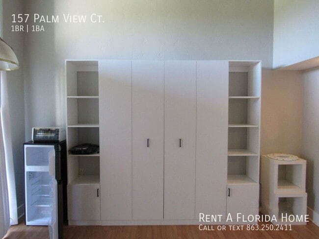 Building Photo - 157 Palm View Ct