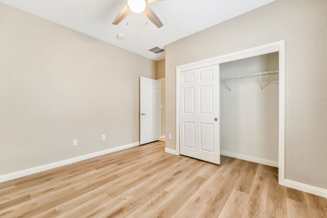 Building Photo - 55 and older Neighborhood in SOLERA DEL WEBB.  2 Bedroom, 2 bathroom