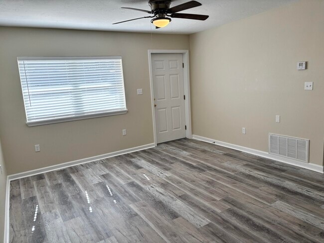 Building Photo - 715 Greenwood St