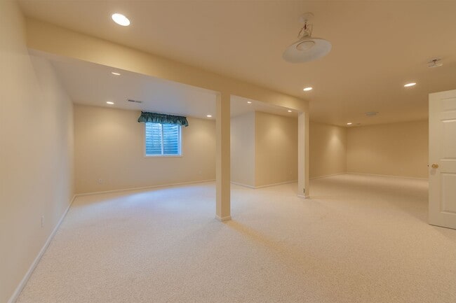 Building Photo - 7914 Kilmory Cir