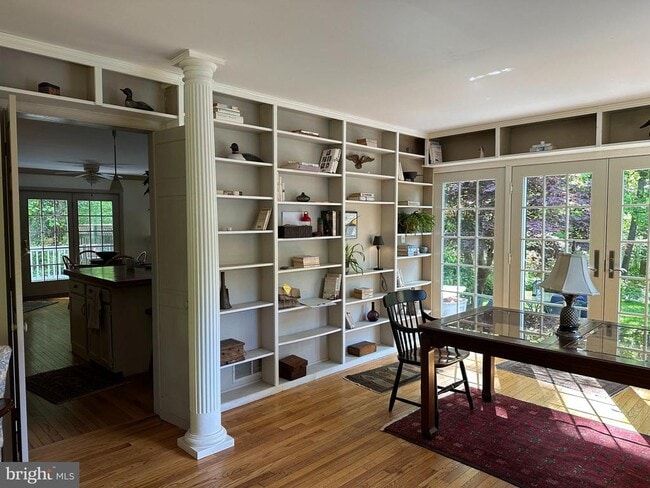 Building Photo - 623 Sean Dr