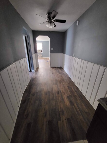 Building Photo - 4112 Queensbury Rd