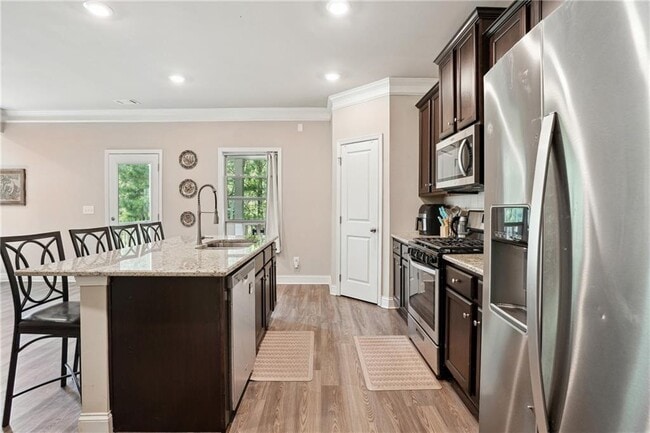 Building Photo - 106 Logan Pass Dr
