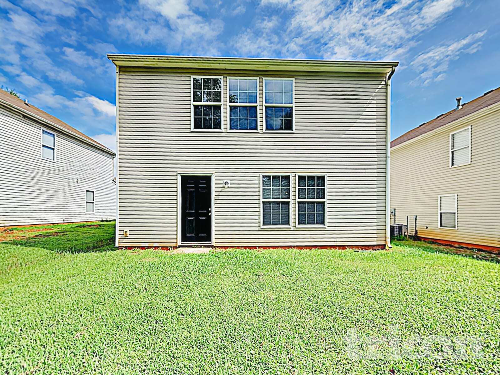 Building Photo - 8627 Panglemont Drive