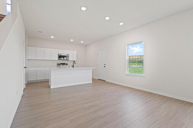 Building Photo - Brand New 4 Bed / 3 Bath Home for Rent Mod...