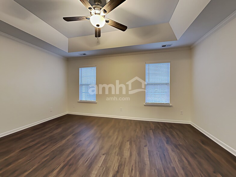 Building Photo - 7210 Quail Hunt Dr