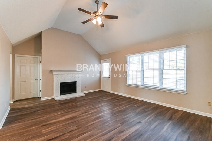 Building Photo - 7800 Lowrance Rd