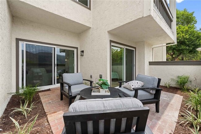 Building Photo - 1782 Palisades Dr