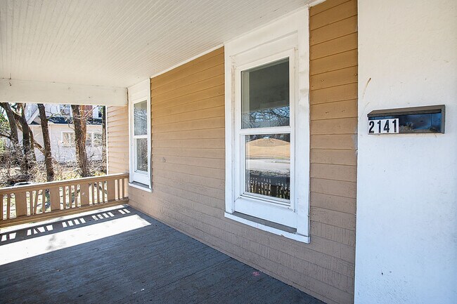 Building Photo - 2141 Philadelphia Dr