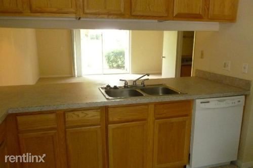 Building Photo - 5204 Sunridge Palms Dr