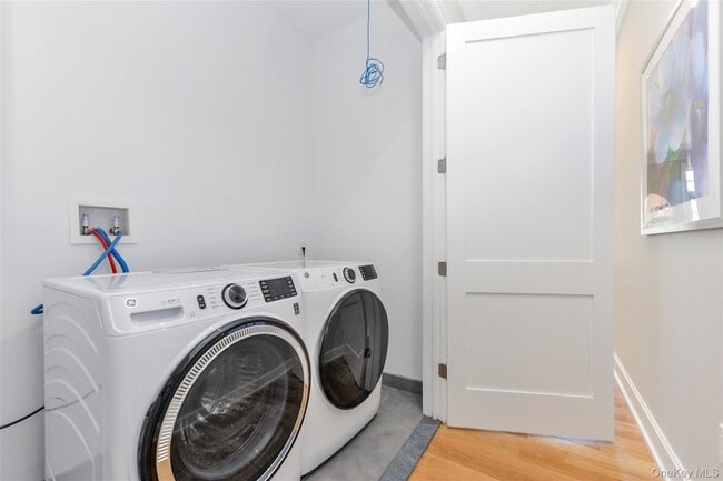 Building Photo - 601 Grist Mill Cir