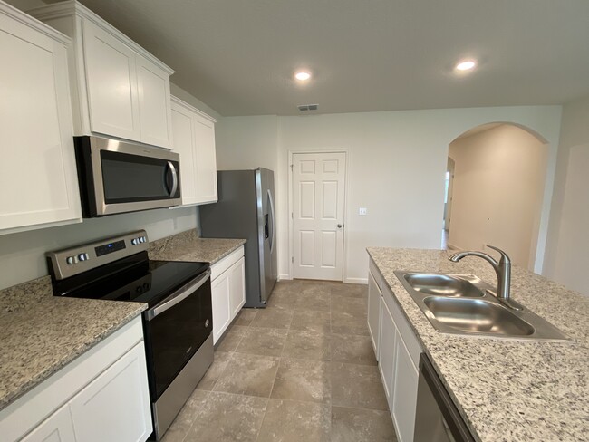 Primary Photo - 10789 SW Cremona Way