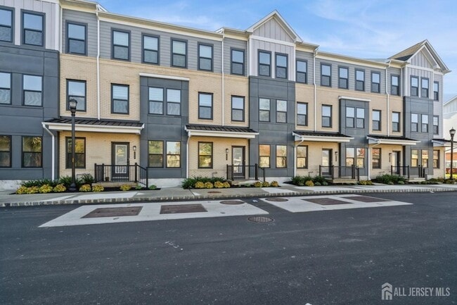 Building Photo - 103 Vaughn Dr