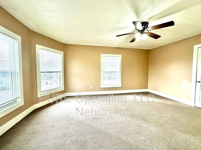 Building Photo - 1504 N 35th St