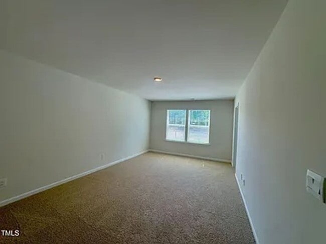 Building Photo - 1823 Hinesley Dr