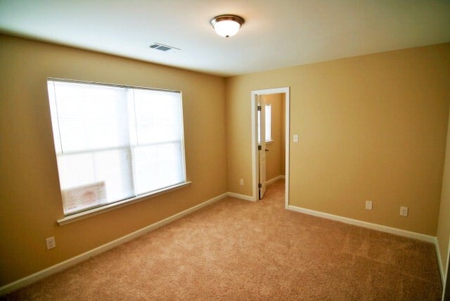 Building Photo - 833 Erika Ln