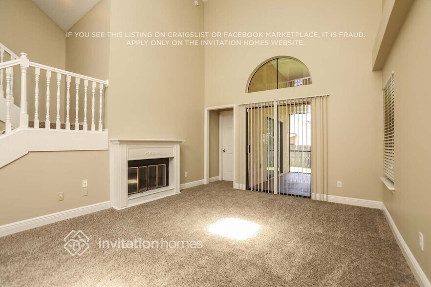 Building Photo - 709 Remington Oak Dr