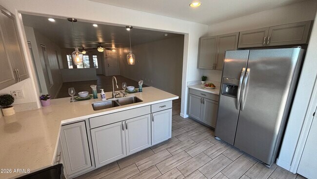 Building Photo - 24185 W Desert Bloom St