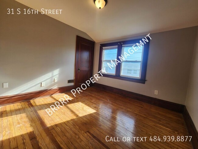 Building Photo - Wilson School District 3 bedroom 1.5 bathr...