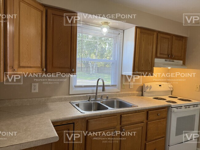 Building Photo - 2117 Carstensen Ln