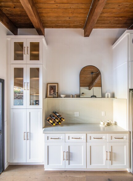 Building Photo - 9265 Thrush Way