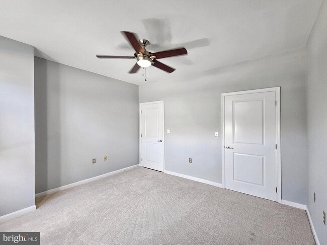 Building Photo - 2665 Prosperity Ave