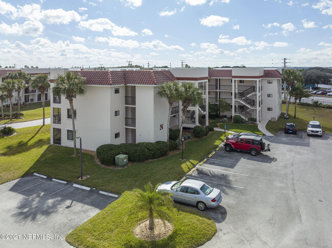 Building Photo - 4250 A1A S