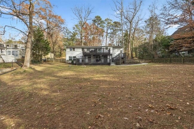 Building Photo - 1065 Lee Cir NE