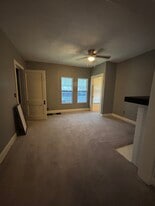 Building Photo - 1732 Evansdale Ave