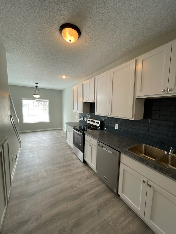 Building Photo - 94 Bridgewater Trail