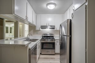 Interior Photo - The Arbors Santa Ana