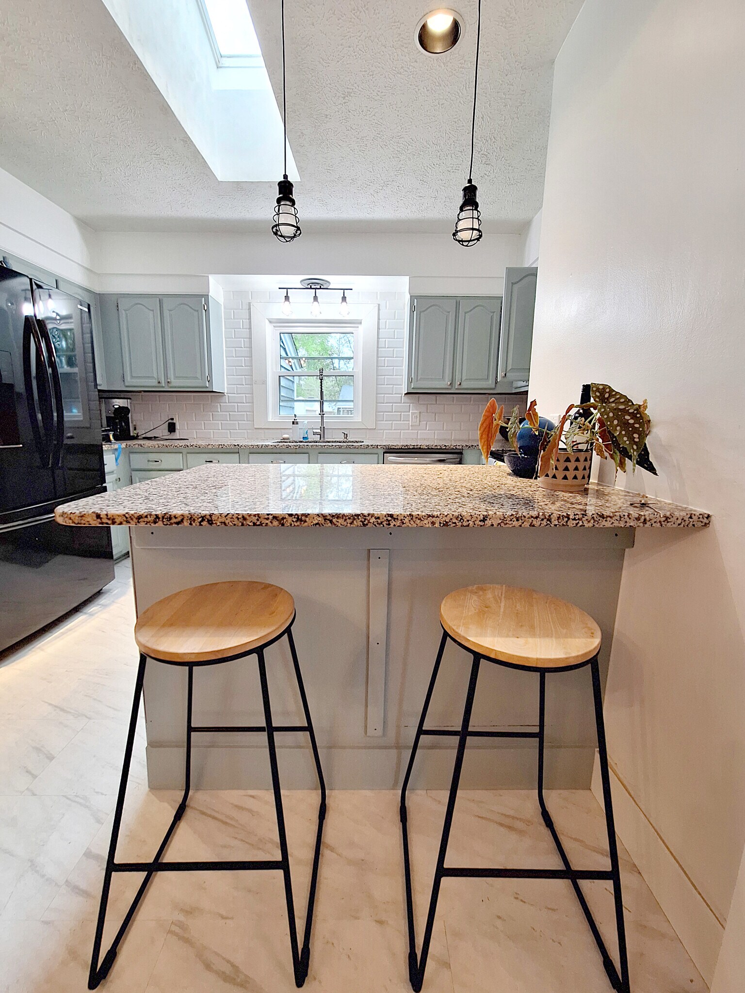 Building Photo - 4125 Peachtree Ave