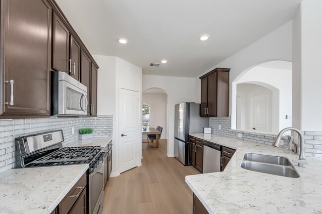 Building Photo - 23219 Campwood Terrace Ln