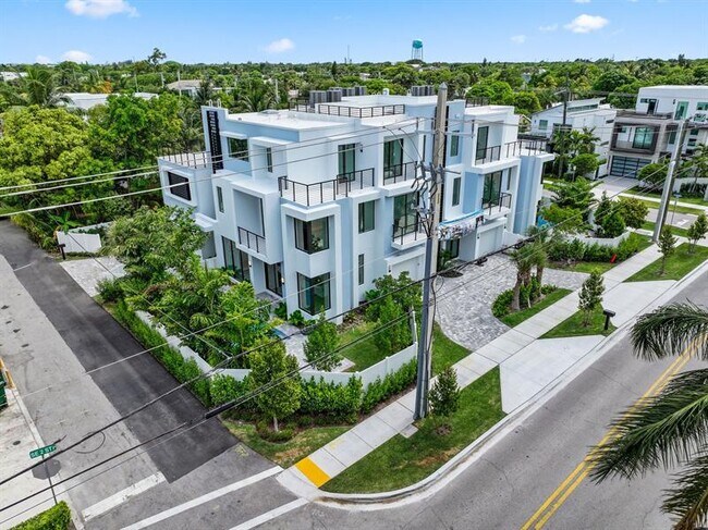 Building Photo - 204 Osceola Park Ln