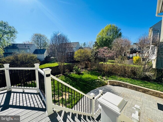 Building Photo - 28 Scotland Cir