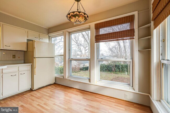 Building Photo - 2809 Pierpont St