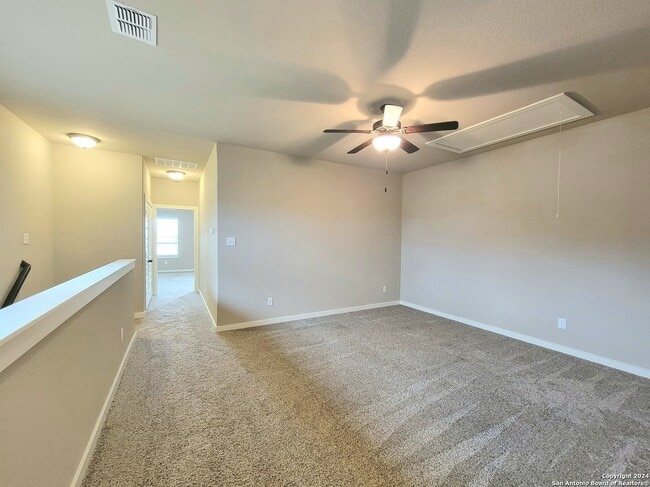 Building Photo - 2251 Avery Village