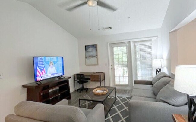 Primary Photo - 14000 Gardner Dr