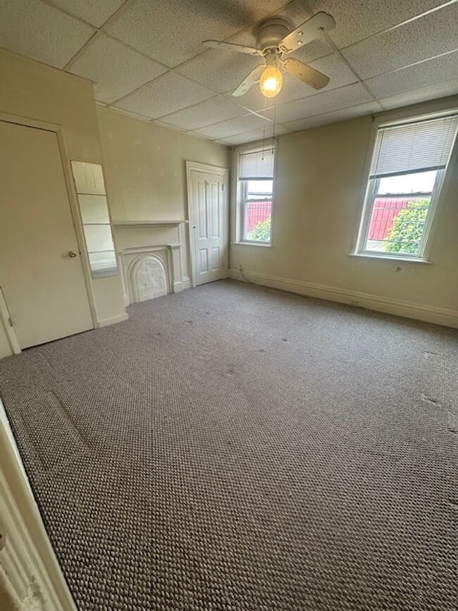 Building Photo - Spacious 3BR Townhouse Near Lawrenceville,...