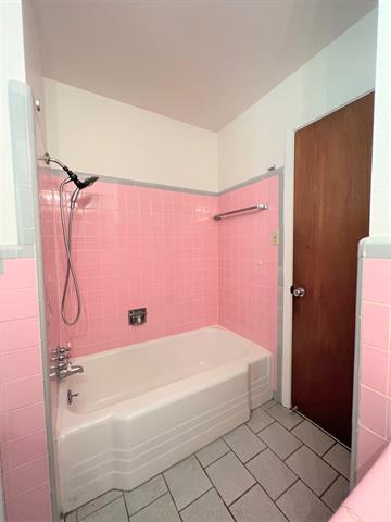 Building Photo - 6753 Briley Dr