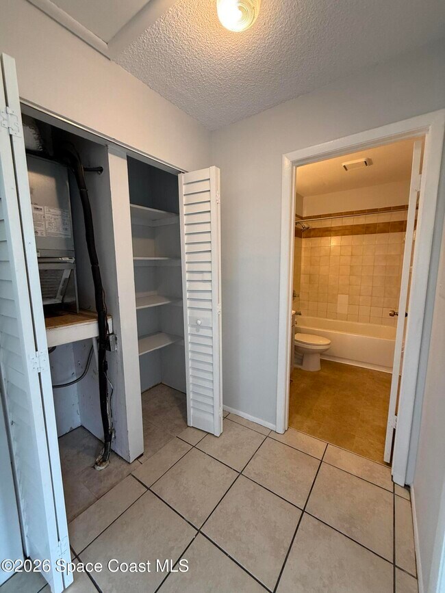 Building Photo - 4150 Barna Ave