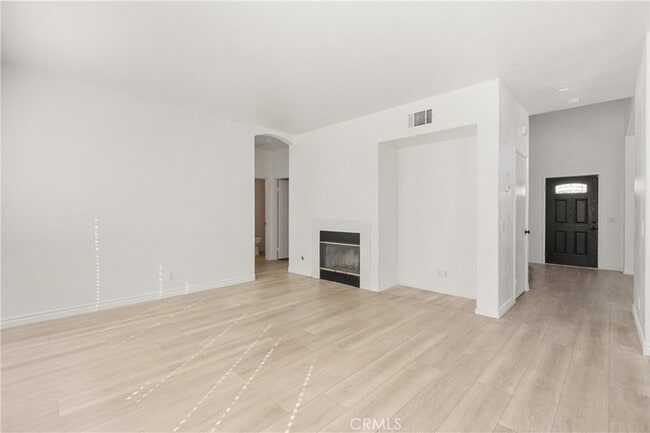 Building Photo - 5753 Doverton Way