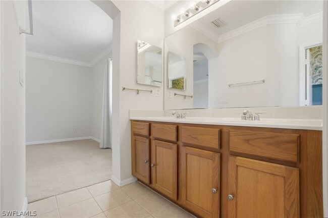 Building Photo - 3340 Antica St