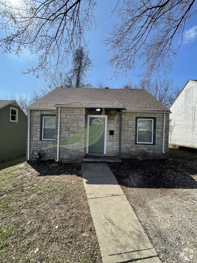 Building Photo - SUPER CUTE BUNGALOW!!!