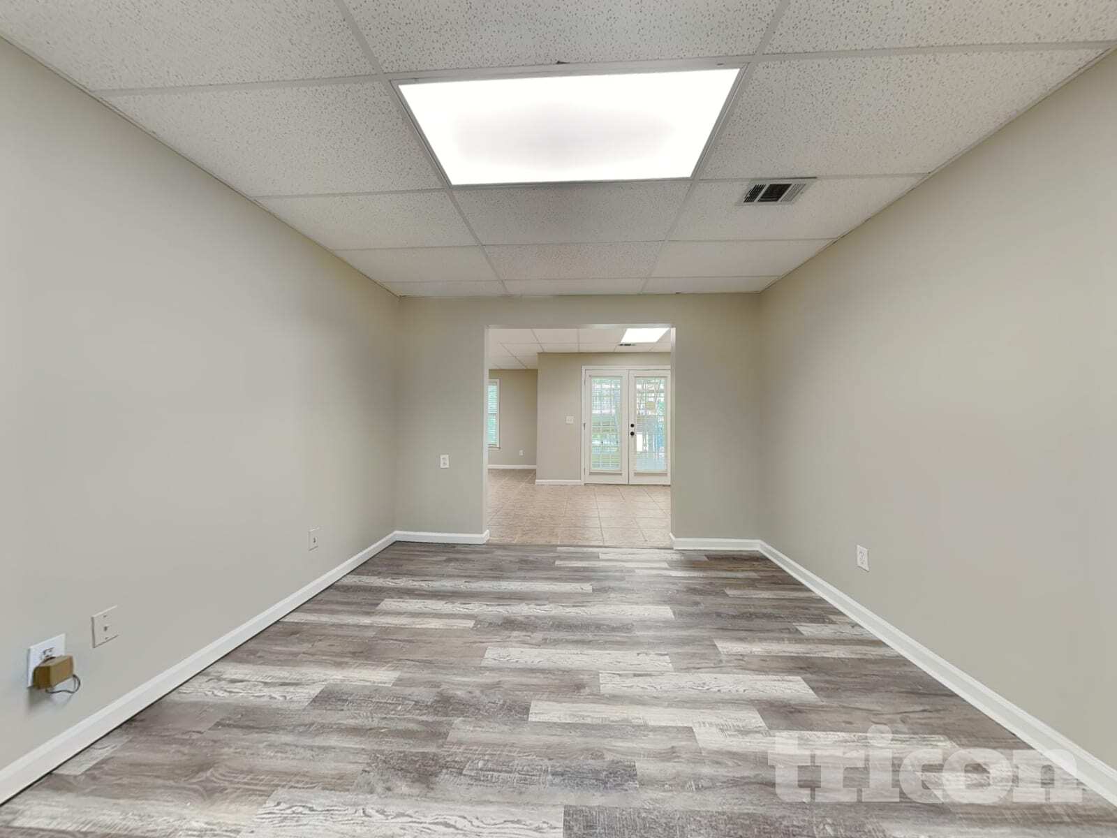 Building Photo - 2205 Washington Dr