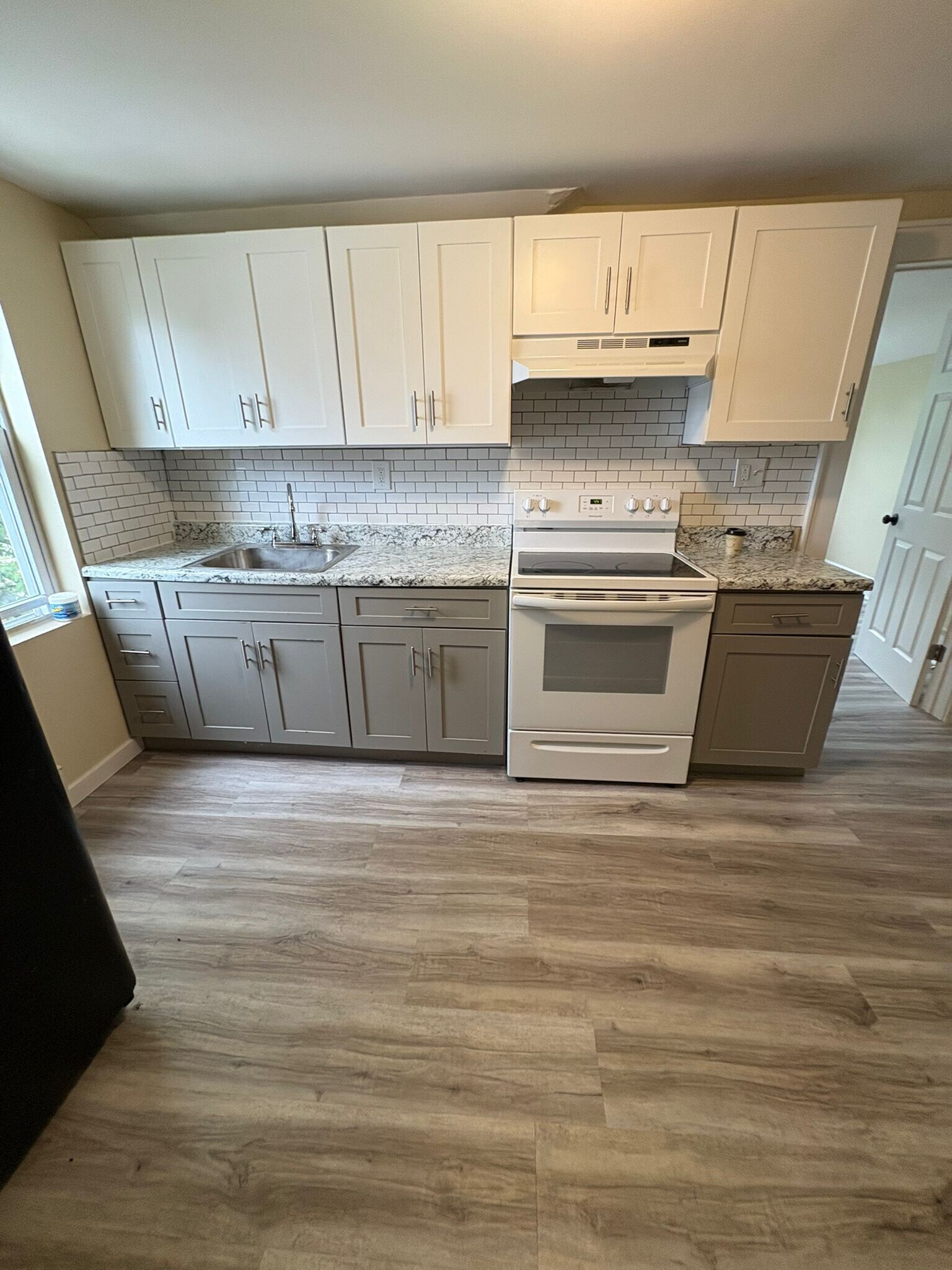 Unit 3 - 48 Hopkins Pl